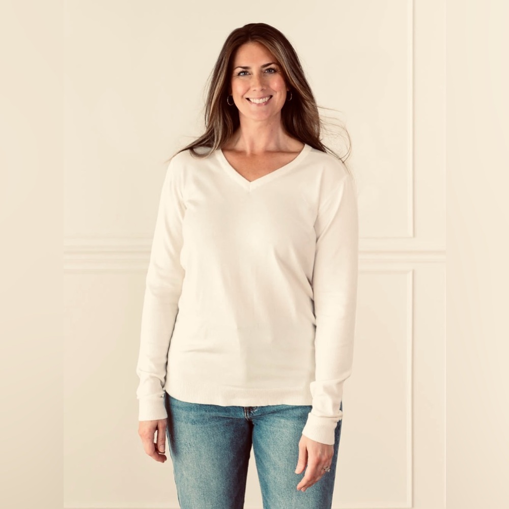 Amalli Talli cream/colored v-neck sweater - medium tall